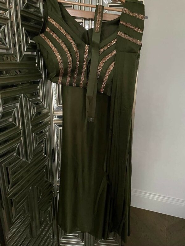 Readymade Saree Olive - Image 3